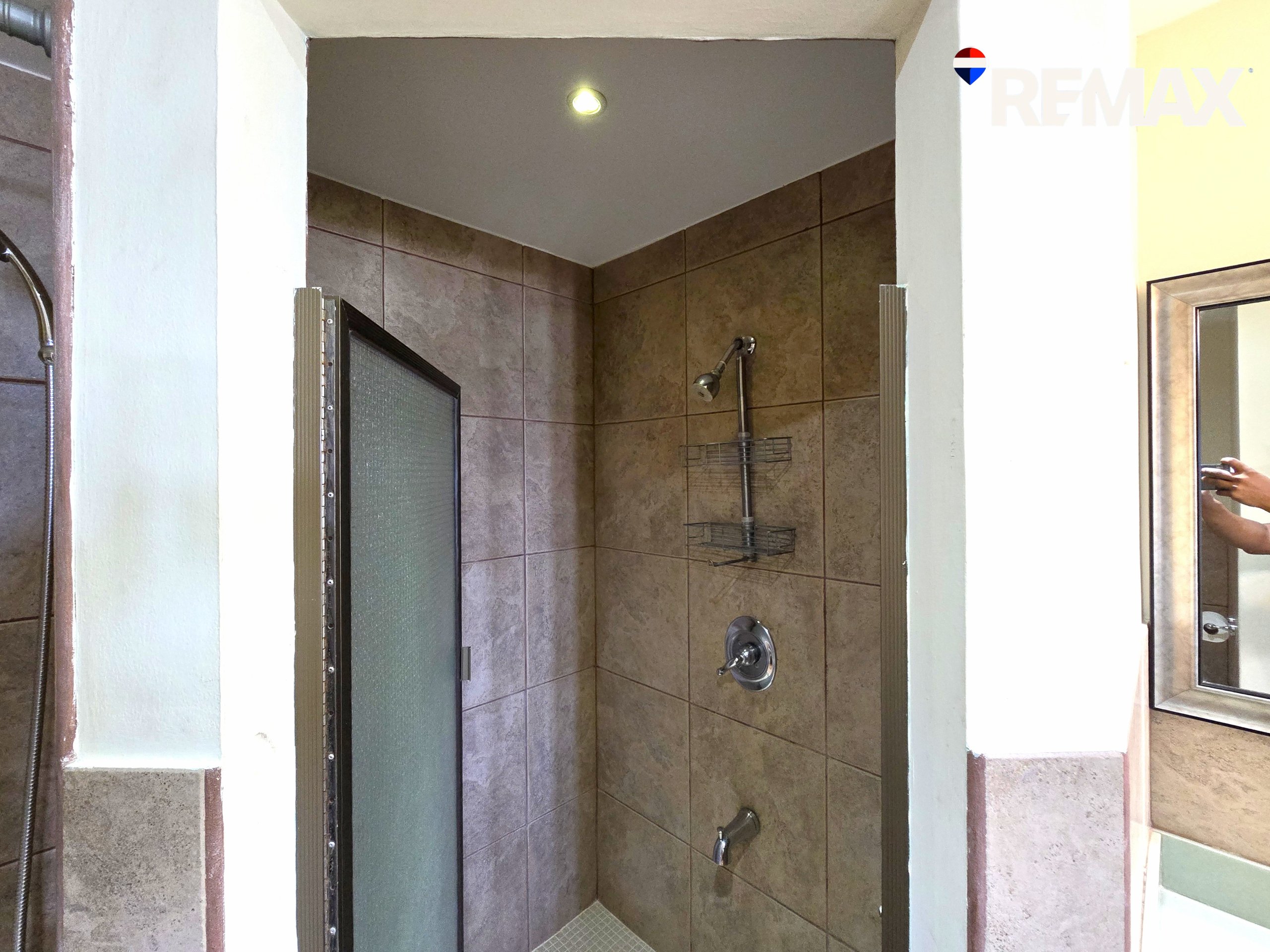 Condo in Gran Pacifica - Image 10