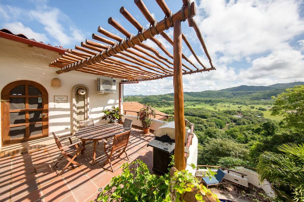 SOLD - Oceanview Luxury Compound at Pelican Eyes - Image 5
