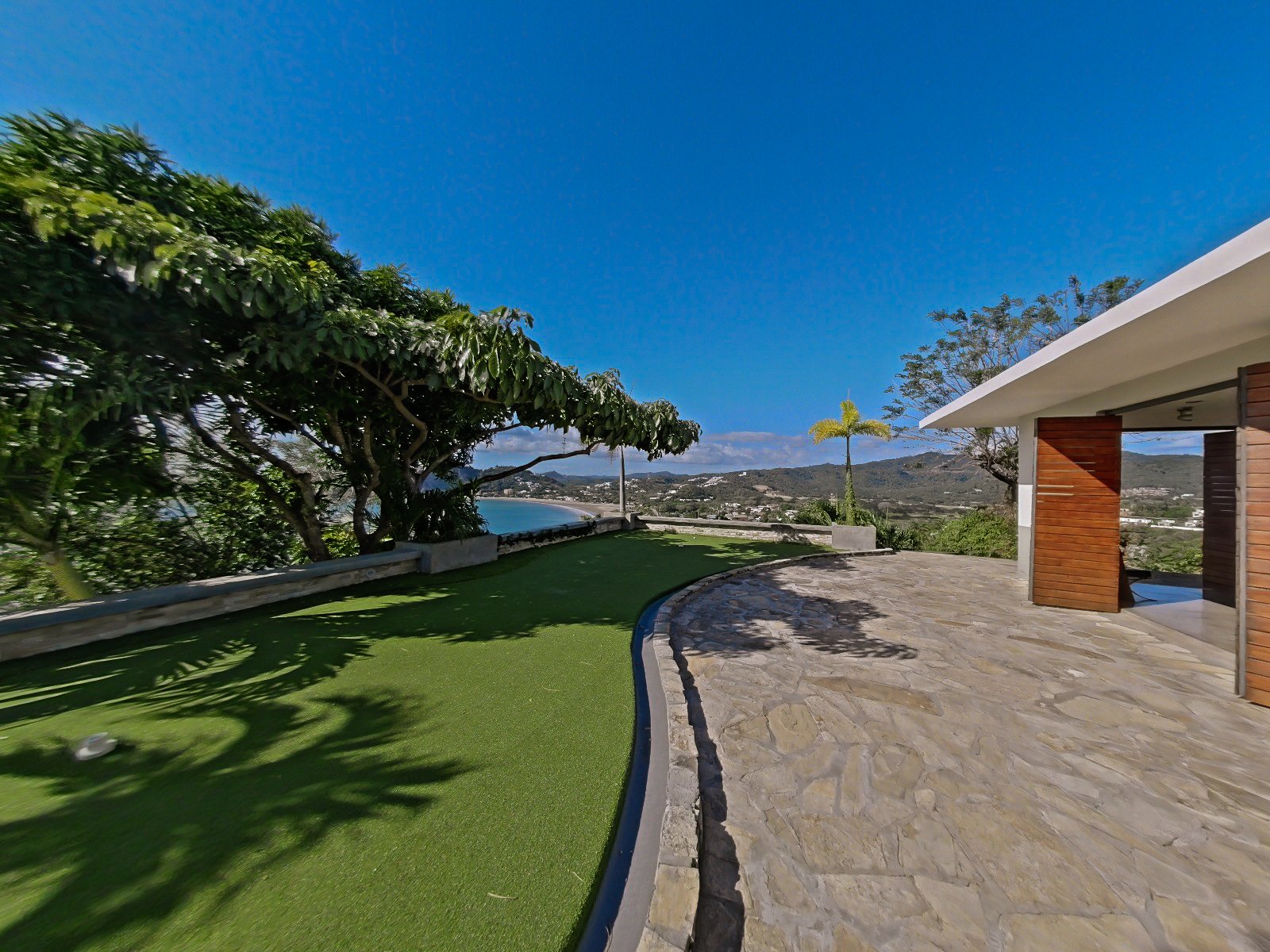Contemporary Oceanview Home Above San Juan del Sur - Image 9