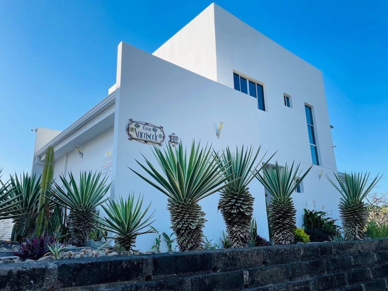 SOLD - Villa Nacascolo - Image 23