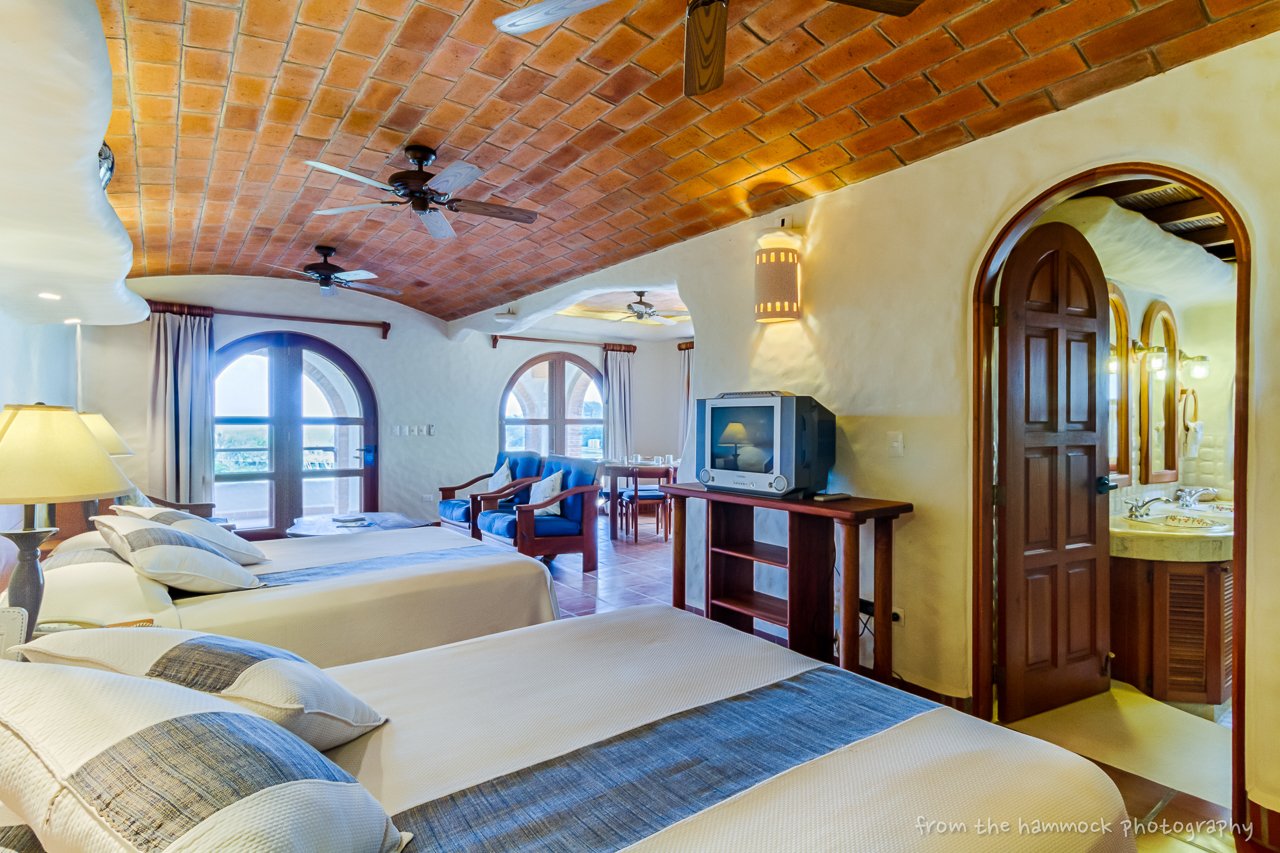Colinas del Mar Studio Apartment, Pelican Eyes - Image 13