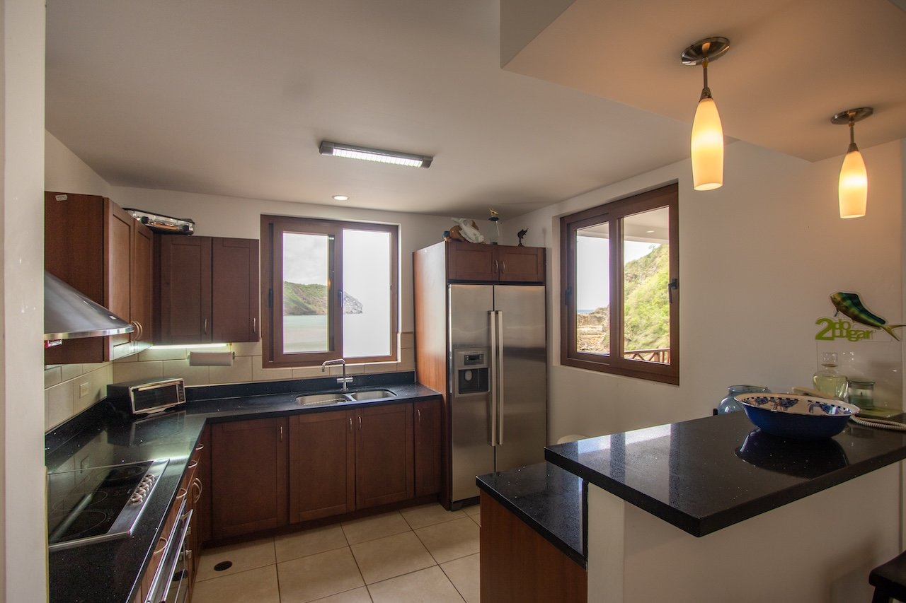 Condo 401C – Beachfront Luxury Living in La Talanguera San Juan del Sur - Image 8