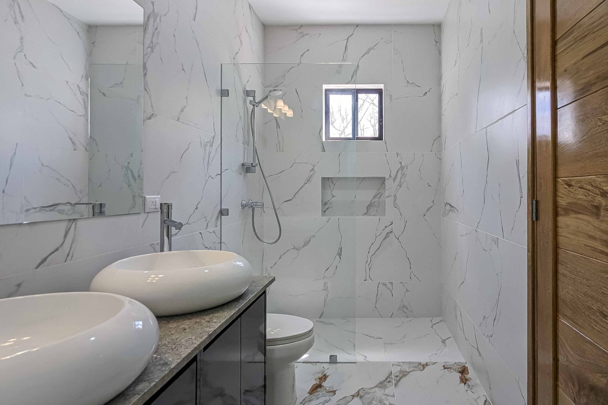 Newly Constructed Modern Home | A Must-See Gem! - Image 25