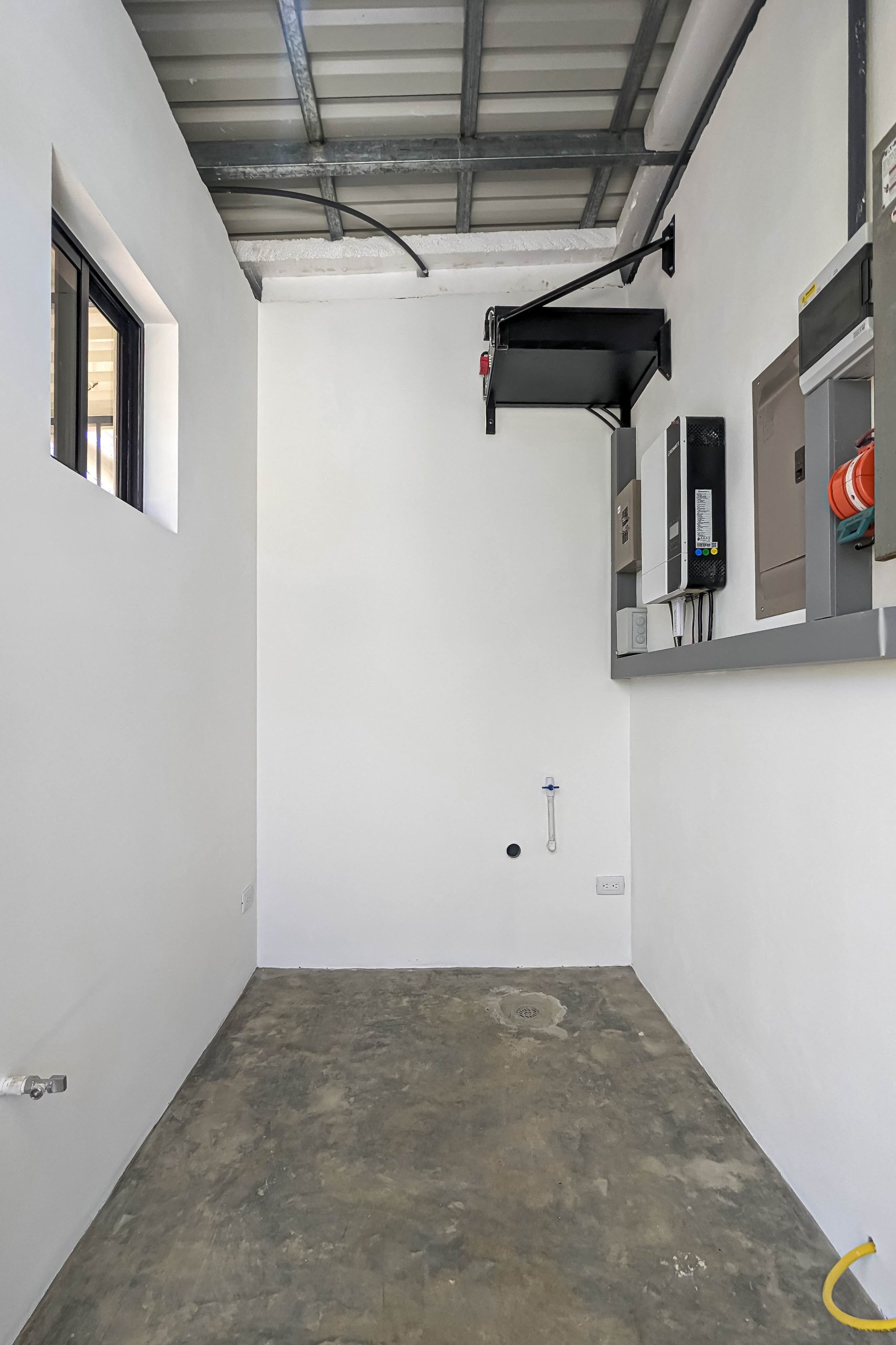 Newly Constructed Modern Home | A Must-See Gem! - Image 27