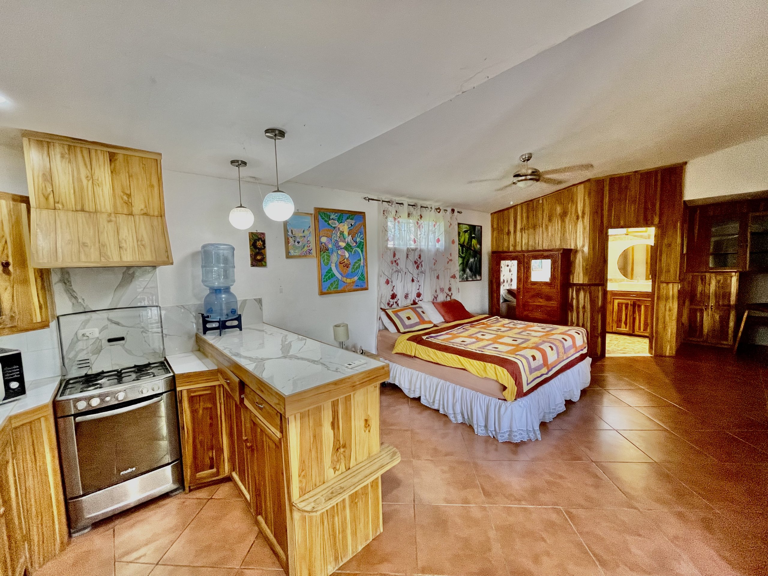 SOLD - Multi-Unit Apartment Complex - Image 10