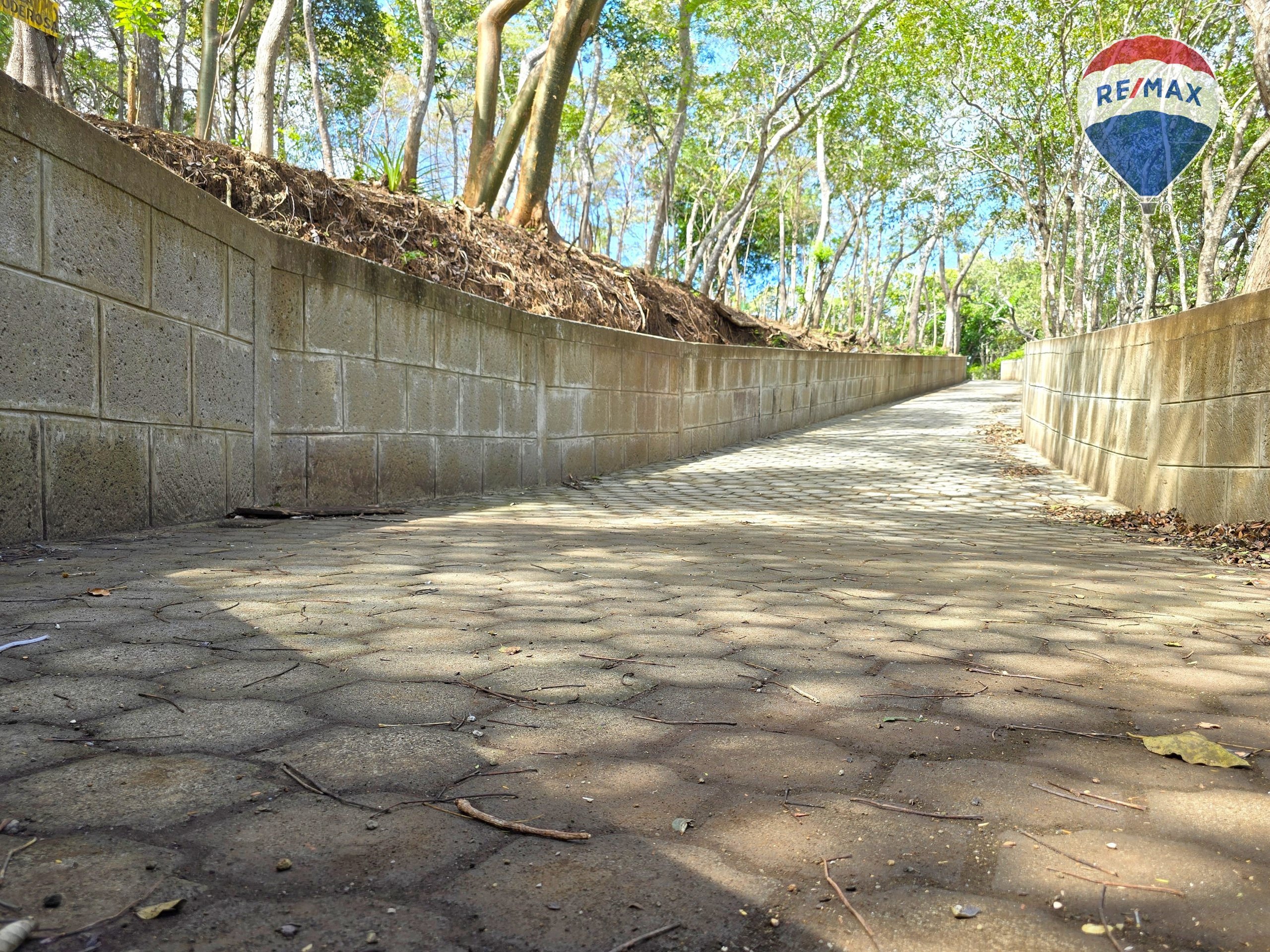 Hermosa Finca de 8 Manzanas cerca del Volcán Mombacho - Image 35