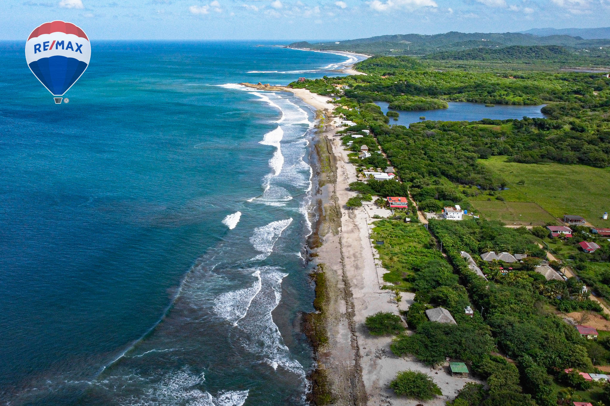 Jiquelite Beach Lots - Image 2