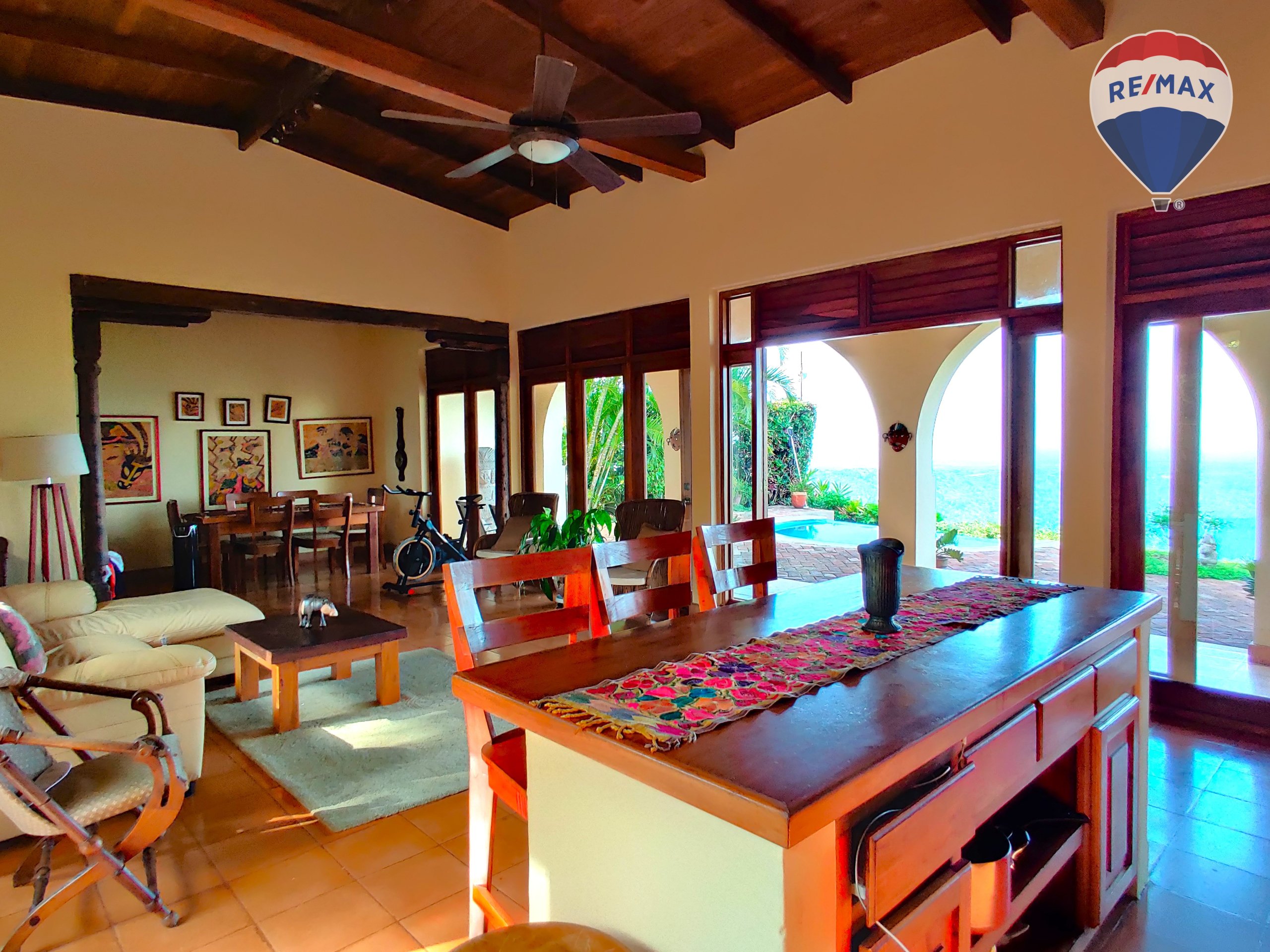 Lagoon View Home - Image 6