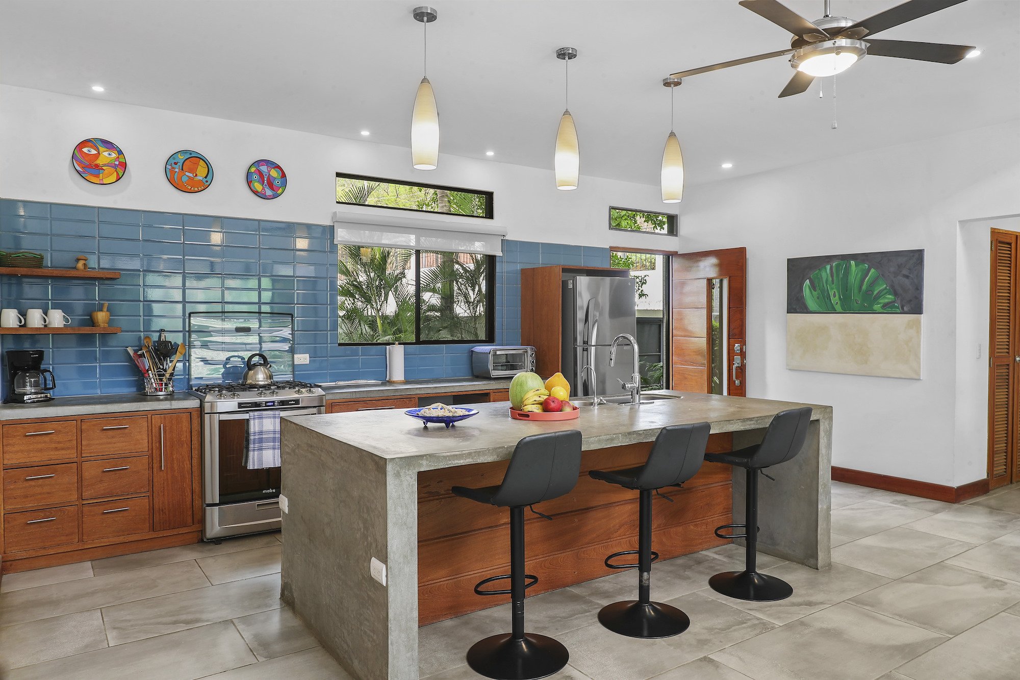 Luxury Oasis in Town in San Juan Del Sur, Nicaragua - Image 17