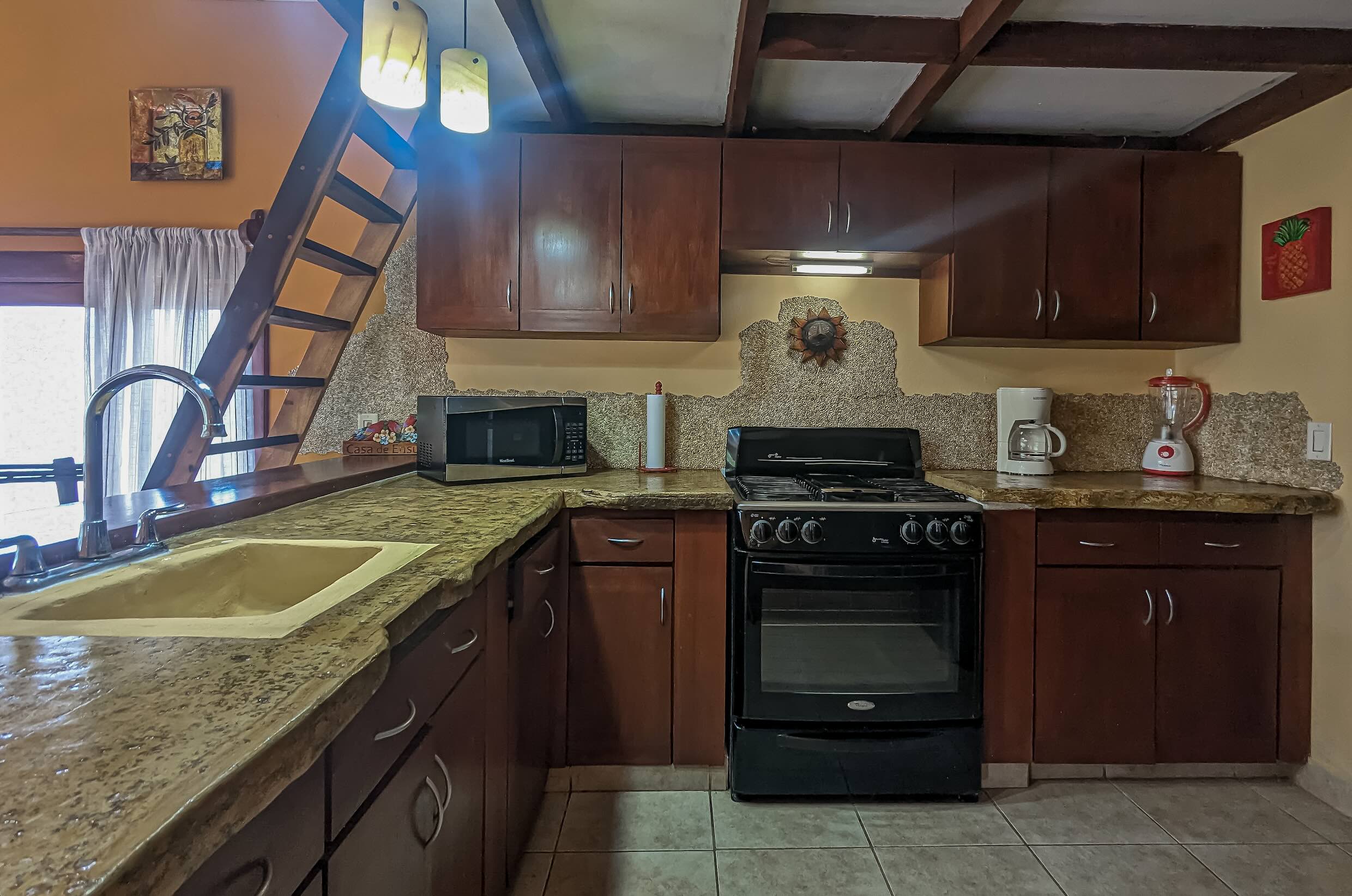 Roomy One Bedroom Residence Ready For Your Personal Touch! - Image 17