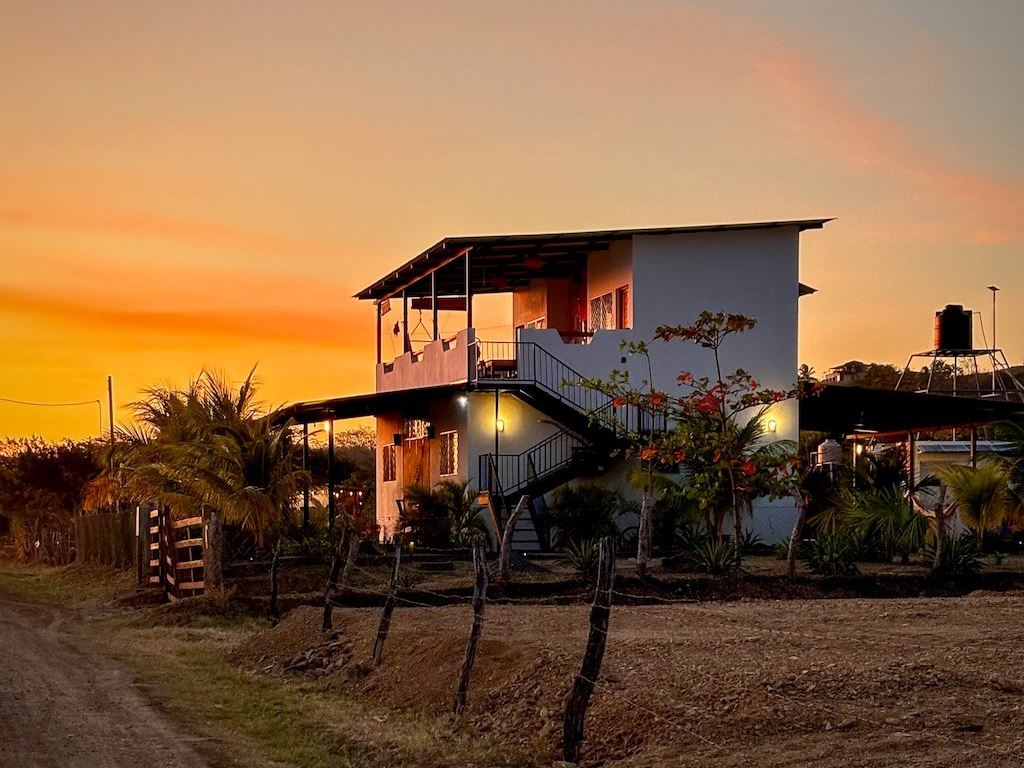 Flexible Surf House Near Playa Santana & Popoyo - Image 29