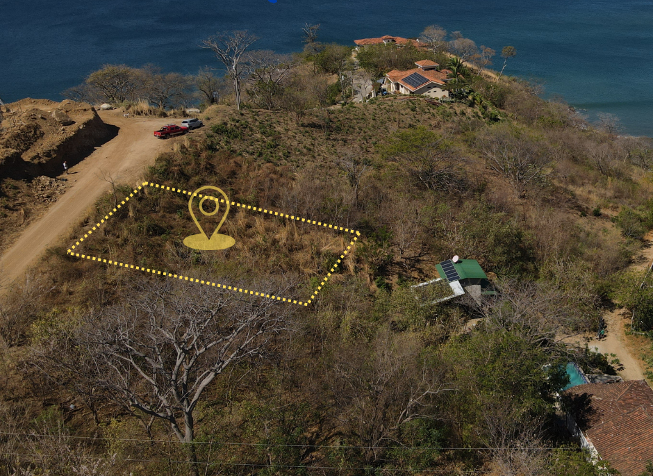 Beautiful ocean view lot in Playa Remanso