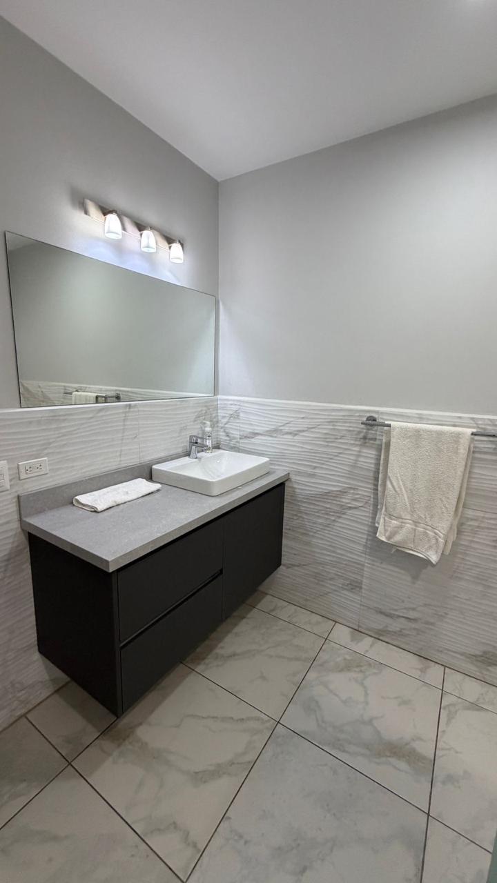Upscale 3BD condo at Center of San Juan del Sur bay - Image 14